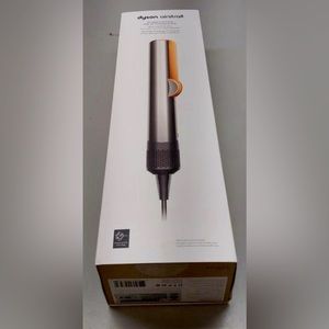 Dyson Airstrait Straightener New!
